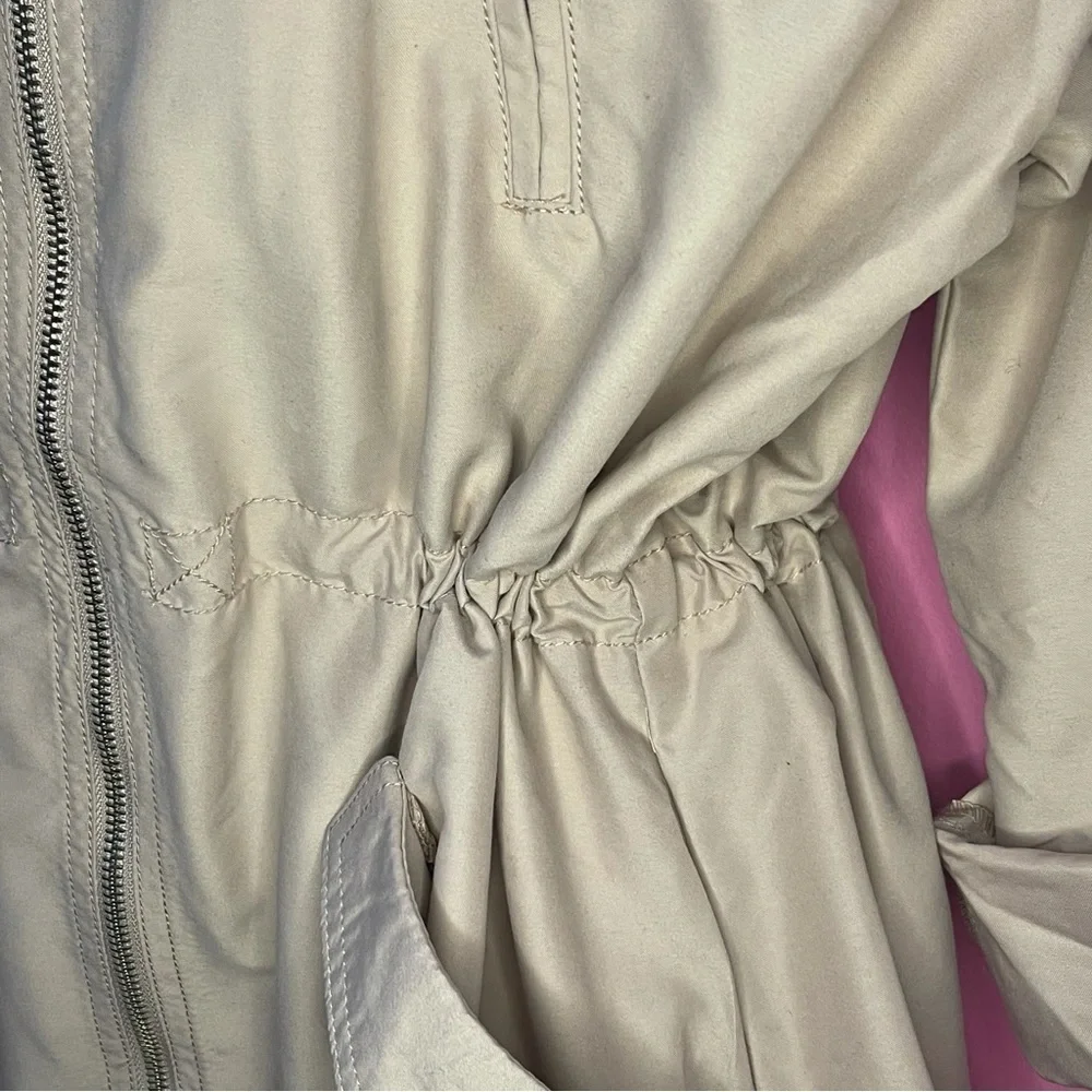 Lightweight Hooded Zip-Up Jacket - Mauve - Size Large - Picture 6 of 12